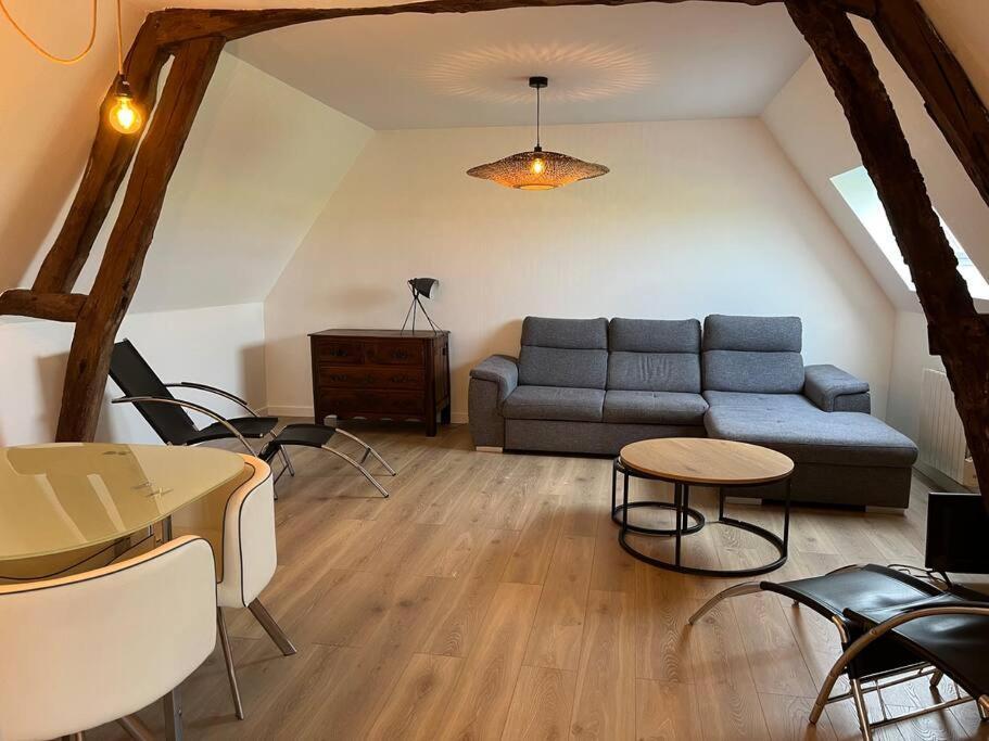 Апартаменты Logis Du Coudray Boissey-le-Chatel Экстерьер фото